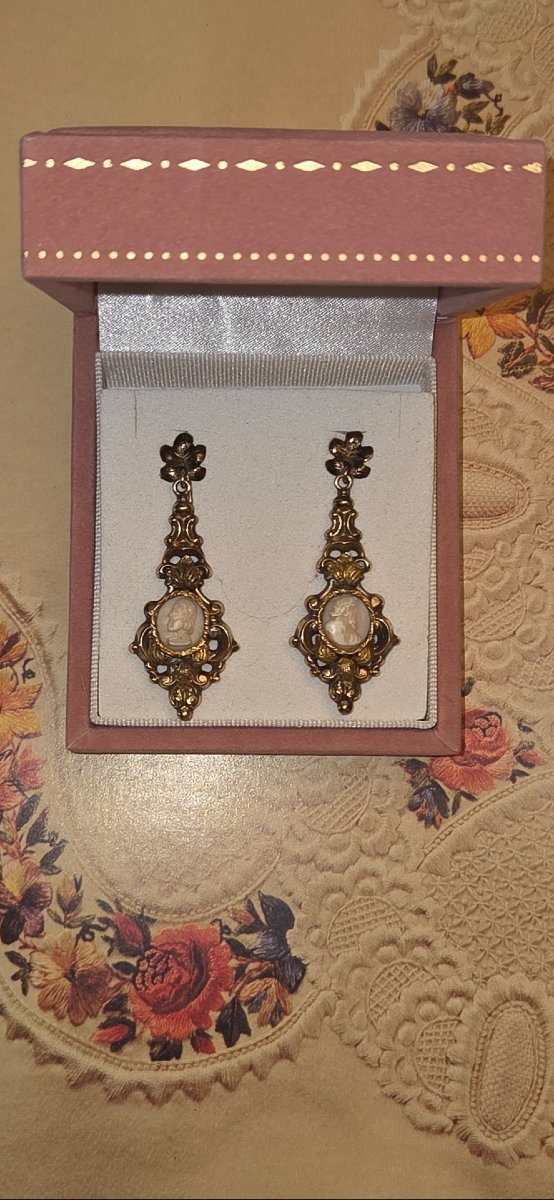 Boucles d'oreilles anciennes Napoléon III, camée en gemme-photo-2