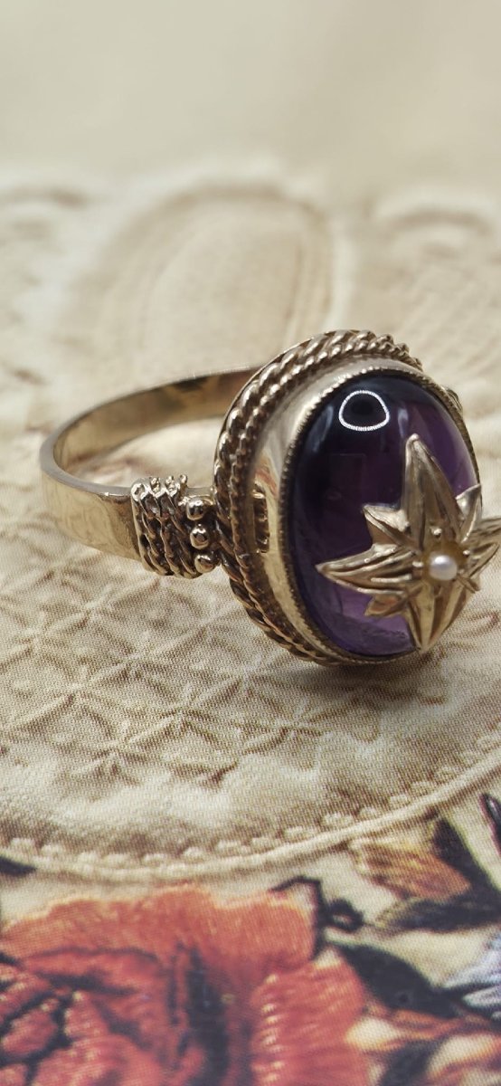 Bague ancienne de style victorien avec améthyste en cabochon et étoile polaire-photo-3