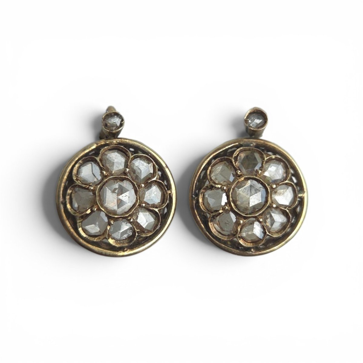 Boucles d'oreilles anciennes de style victorien, diamants taille rose