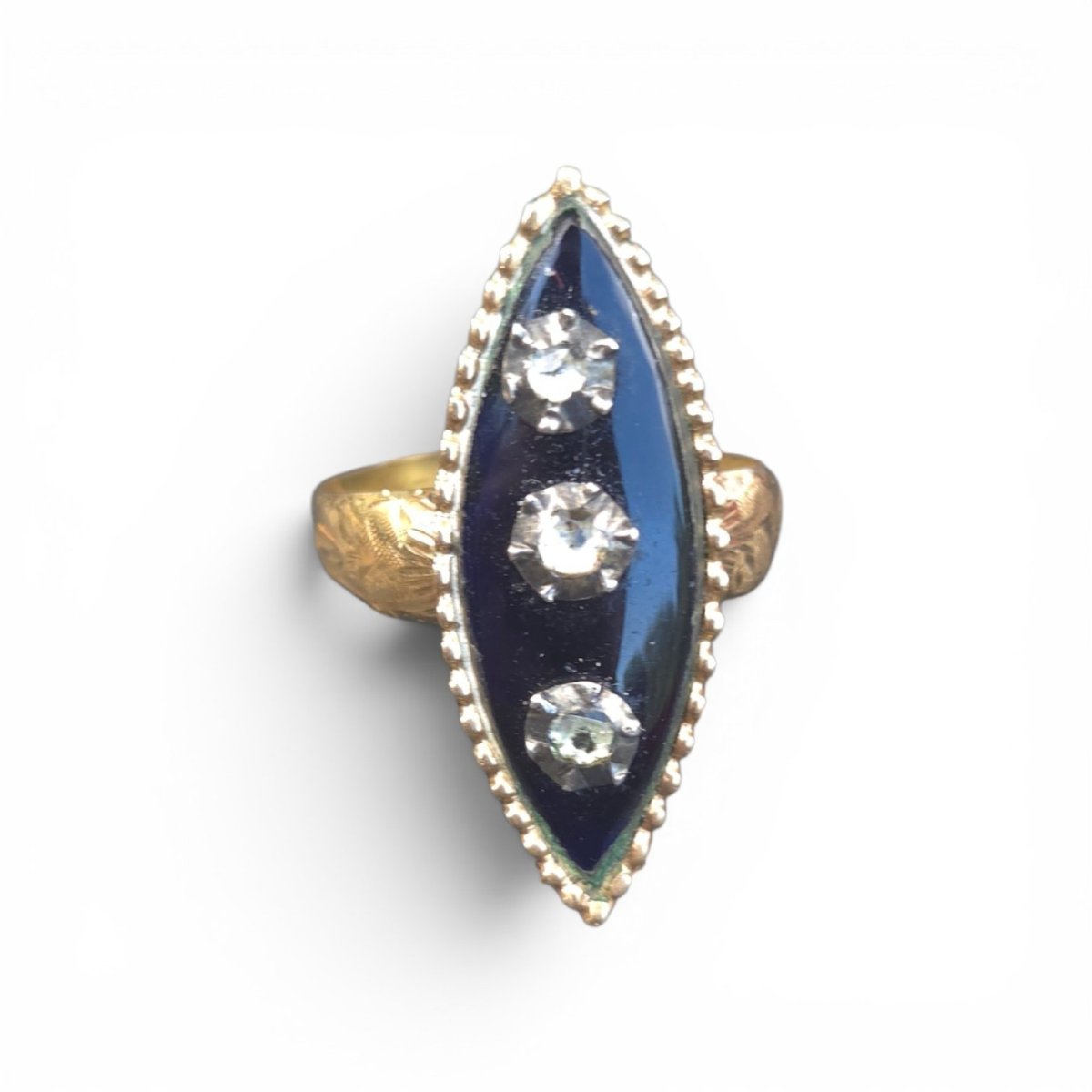 Bague ancienne victorienne en or jaune 18 carats avec diamants et émail