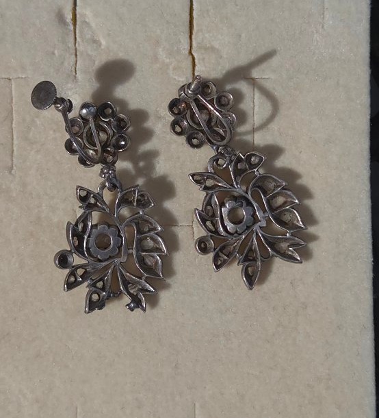 Antique Victorian-style Hoop Earrings Set With Diamonds-photo-2