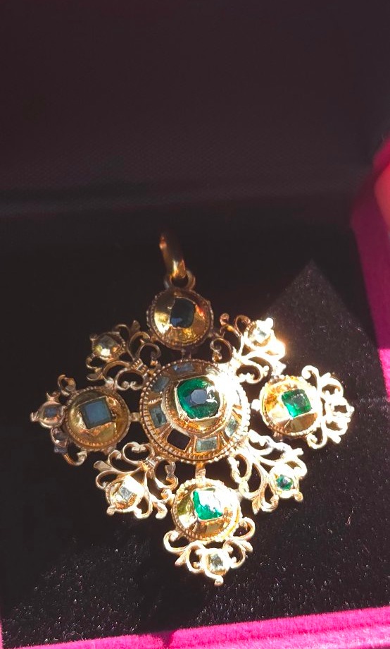 Pendentif antique en forme de croix ibérique, XVIIe siècle-photo-3