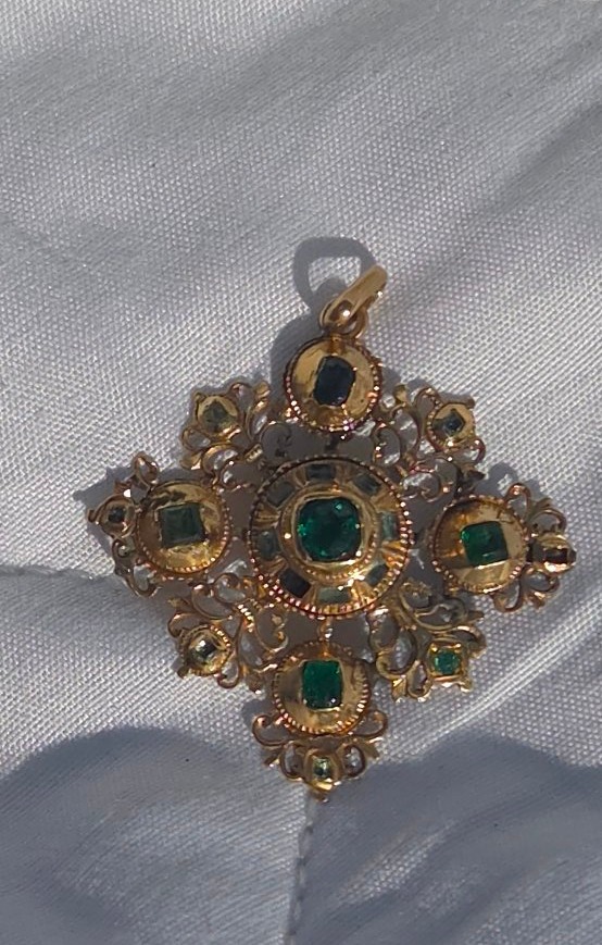 Pendentif antique en forme de croix ibérique, XVIIe siècle-photo-4