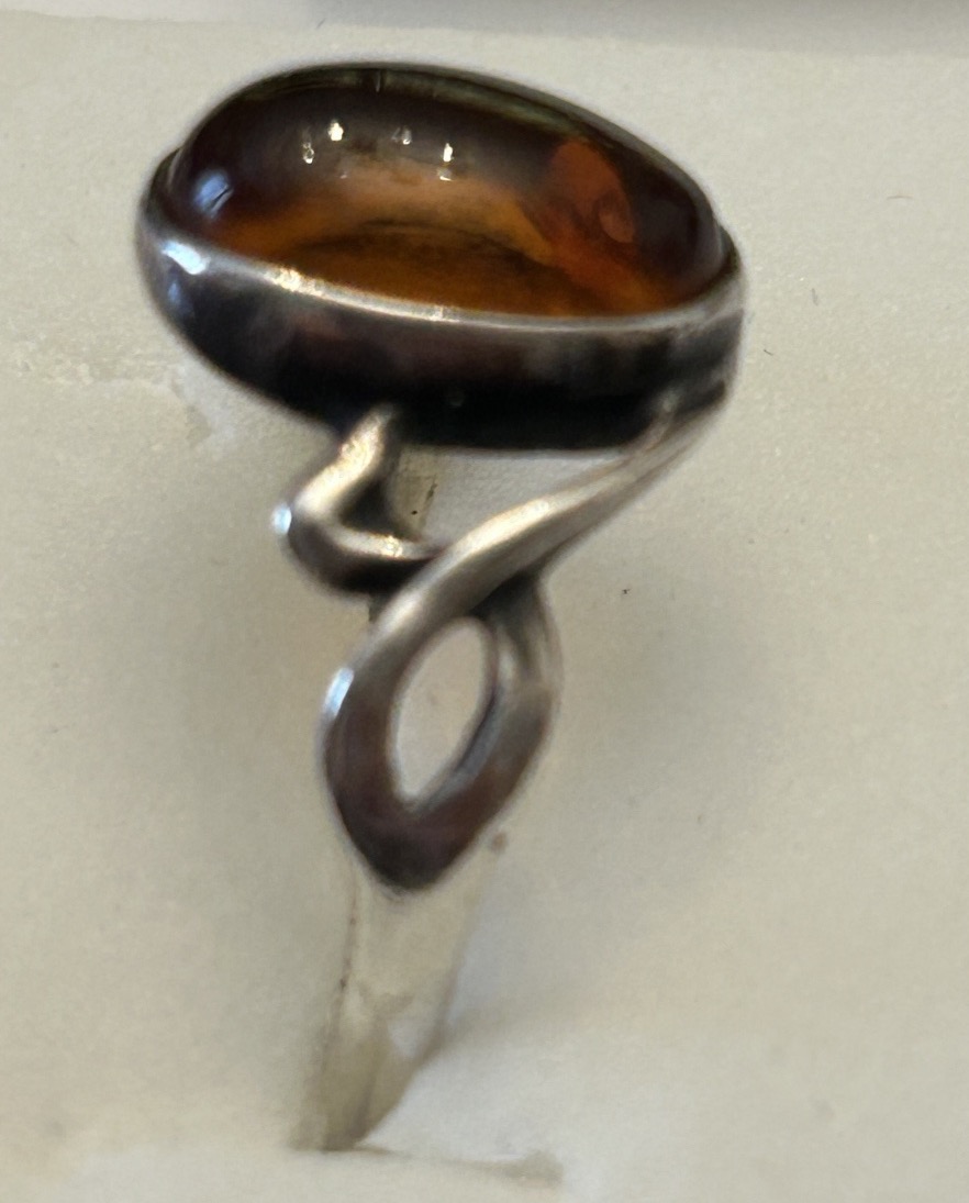 Vintage Amber And Sterling Silver Ring, Presented In A Sam Lyons Ring Box-photo-1