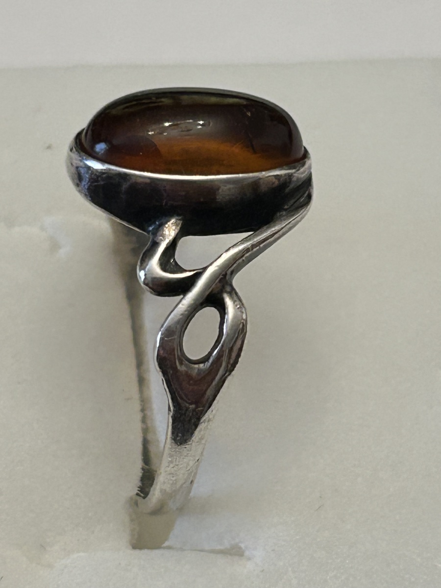 Vintage Amber And Sterling Silver Ring, Presented In A Sam Lyons Ring Box-photo-2
