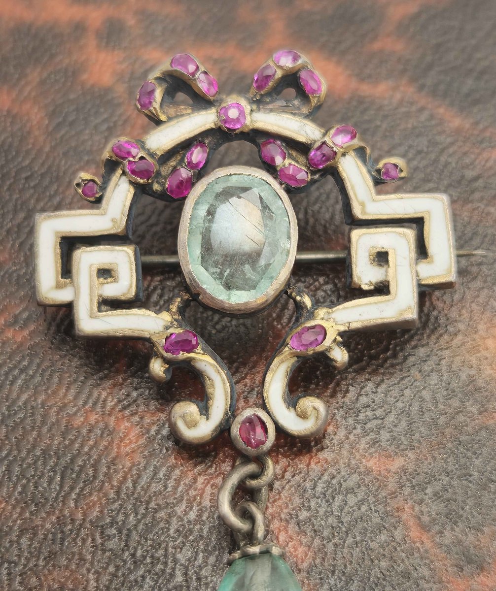 Broche géorgienne rare, sertie de  saphirs roses et d'un béryl vert, vers 1790-photo-3