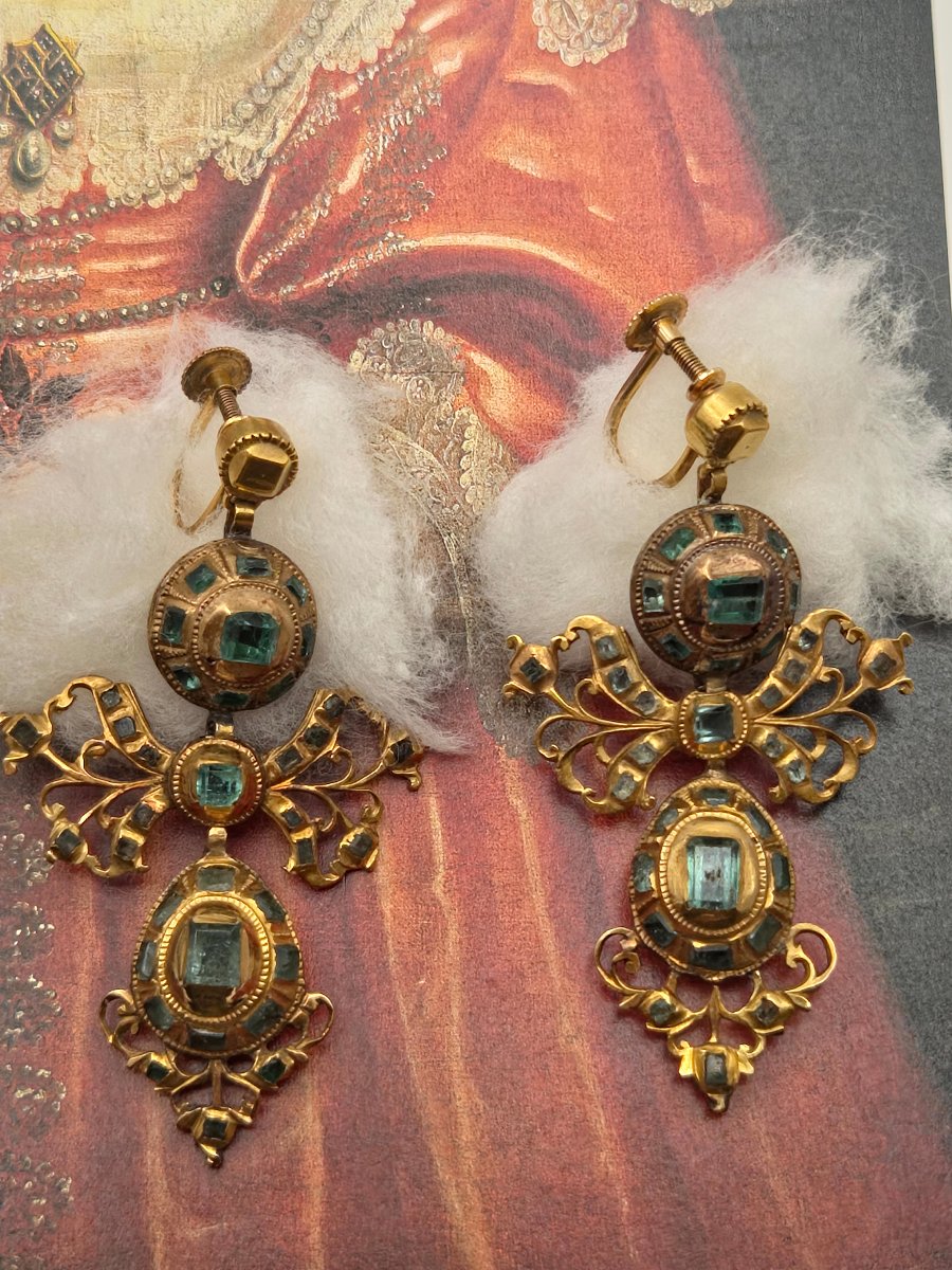 Boucles d'oreilles anciennes ibériques en émeraude, Baroque, Georgian Lazo, or jaune (ca. 1750--photo-6