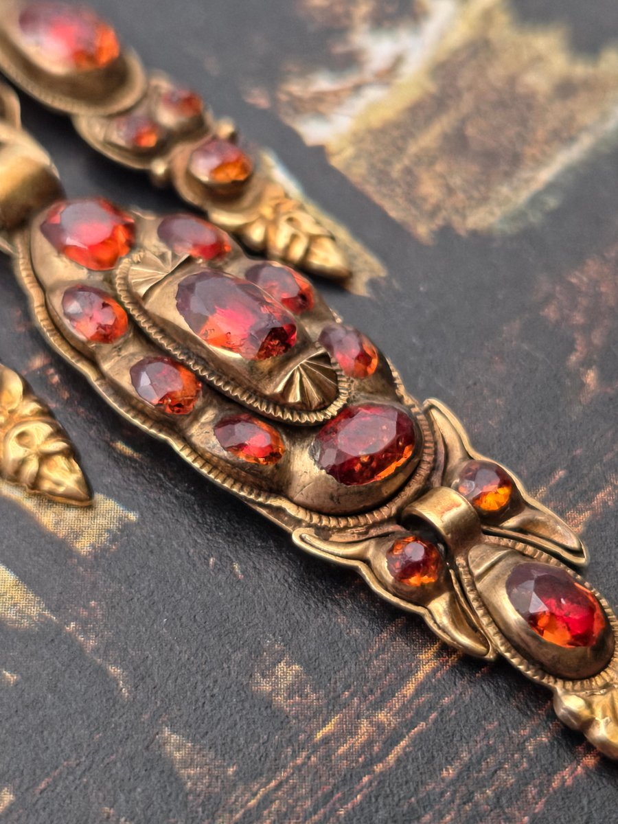 Boucles d'oreilles antiques ibéro-catalanes en hessonite, XIXe siècle, Dame Joan Sutherland-photo-3