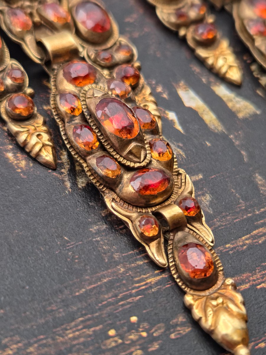 Boucles d'oreilles antiques ibéro-catalanes en hessonite, XIXe siècle, Dame Joan Sutherland-photo-3