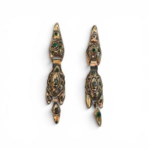Boucles d'oreilles anciennes, style catalan, en or jaune 18 carats, émeraude
