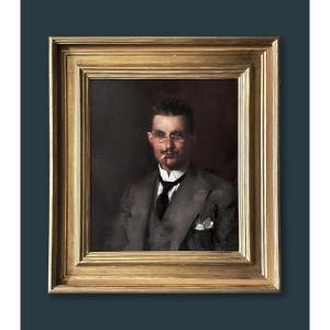 Portrait d'Un Homme élégant Avec Une Cigarette - Guido Tallone (1894-1967)