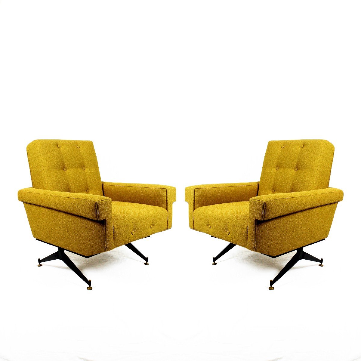 Paire De Fauteuils Capitonnés – Italie 1960