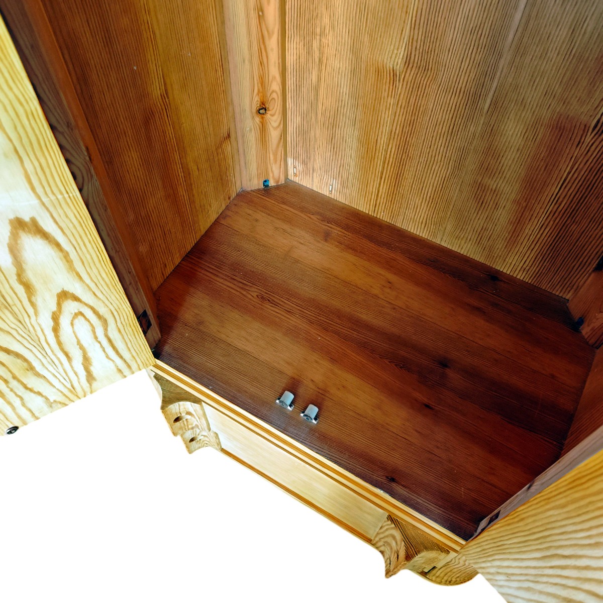 Armoire Aran par Jordi Vilanova – Barcelone 1970-photo-2