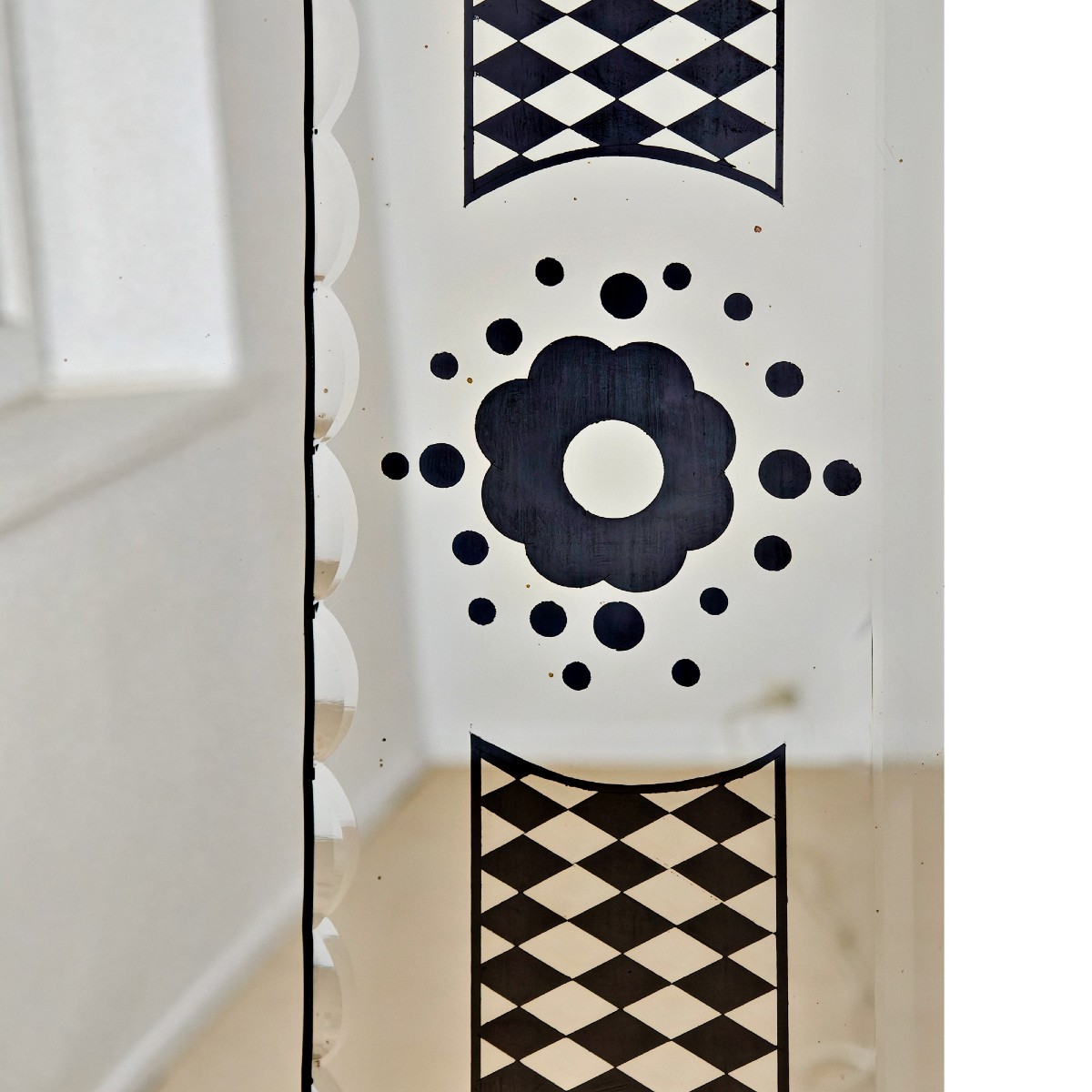 Acid-etched Mirror – France 1940-photo-1