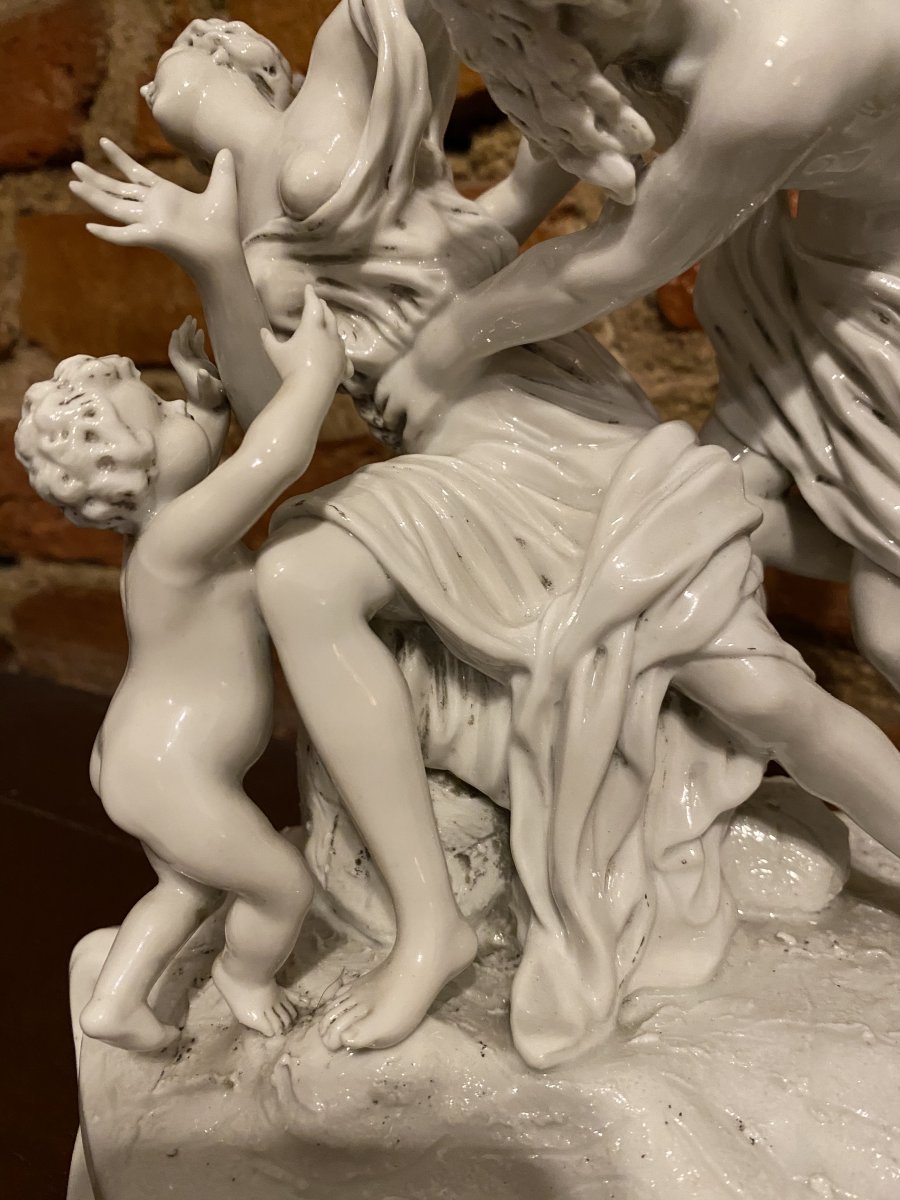 TOURNAI porcelaine groupe statue, Soft-paste porcelain, glazed-photo-5