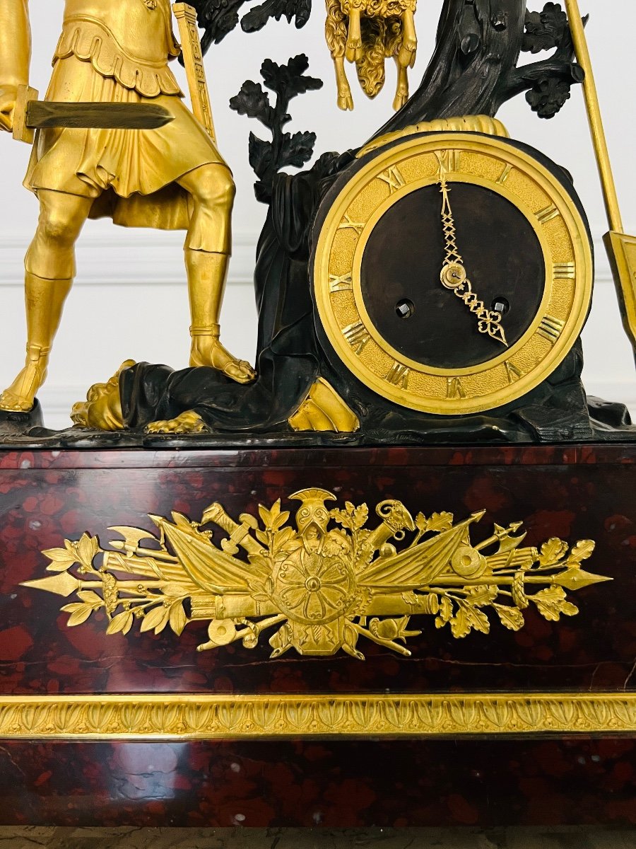 Pendule Représentant  JASON AYANT VAINCU LE DRAGON Bronze Dore Empire Mouvement Signé B 19ème Siècle France Paris-photo-3