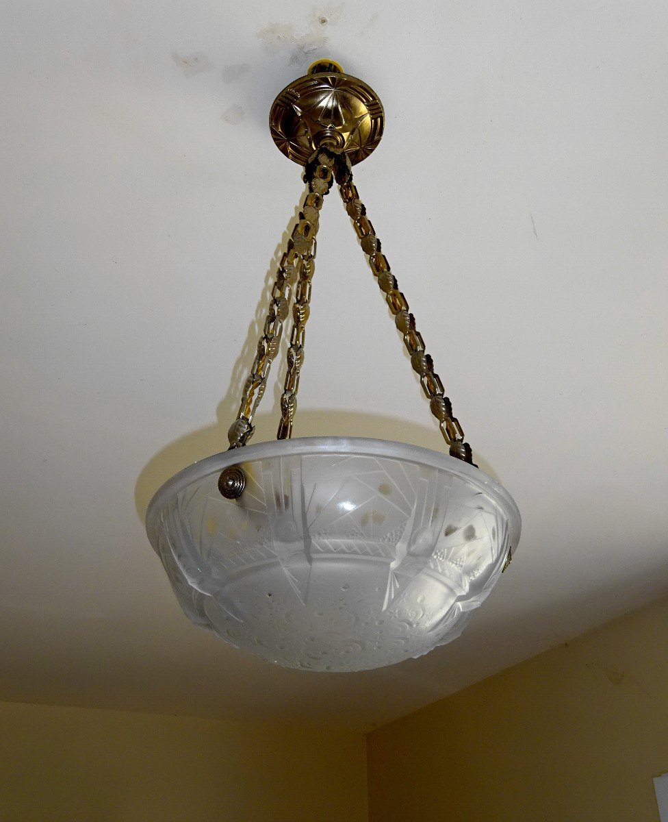 Luminaire Lustre ou Suspension en Verre Moul&eacute;-Press&eacute;, Sign&eacute; Muller Fr&egrave;res Lun&eacute;ville, Epoque Art-d&eacute;co, Vers 1925-photo-4