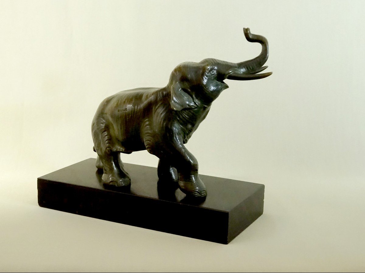Sculpture Ancienne, Eléphant en Bronze à Patine Vert Nuancé, Début Du XXeme Siècle, Signé Martin (milo Martin).