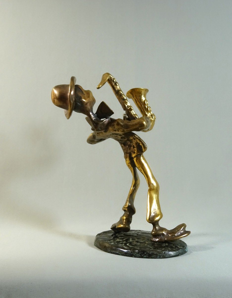 Yves Lohé, Statuette ou Sculpture en Bronze, Musicien Le Saxophoniste, Joueur De Saxophone, XXème Siècle, Signée-photo-4