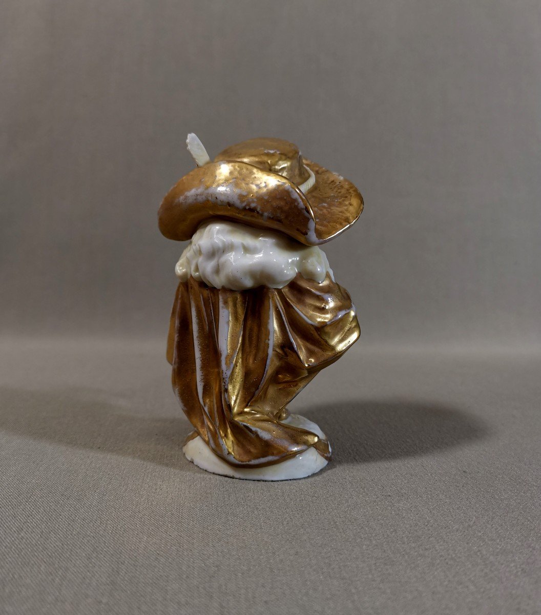 Personnage Nain Grotesque Figurine En Porcelaine, XIXeme Siècle, Peut-être d'Après les Estampes de Jacques Callot-photo-3