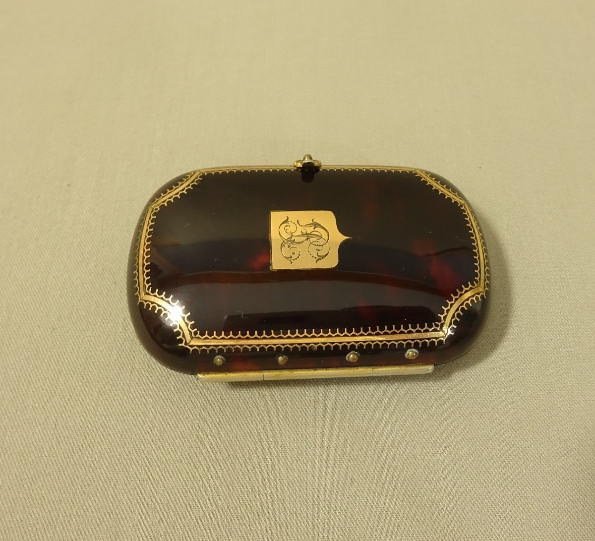 19th Century Tortoiseshell, Silver, Gold-inlaid Case With Interior Fabric Pockets-photo-3