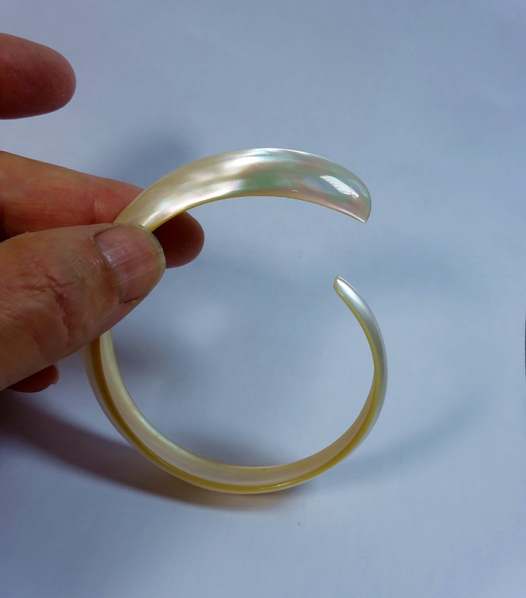Bracelet Jonc Ancien en Nacre De Coquillage, Exemplaire du XIXème Siècle, Nacre Très Lumineuse-photo-8