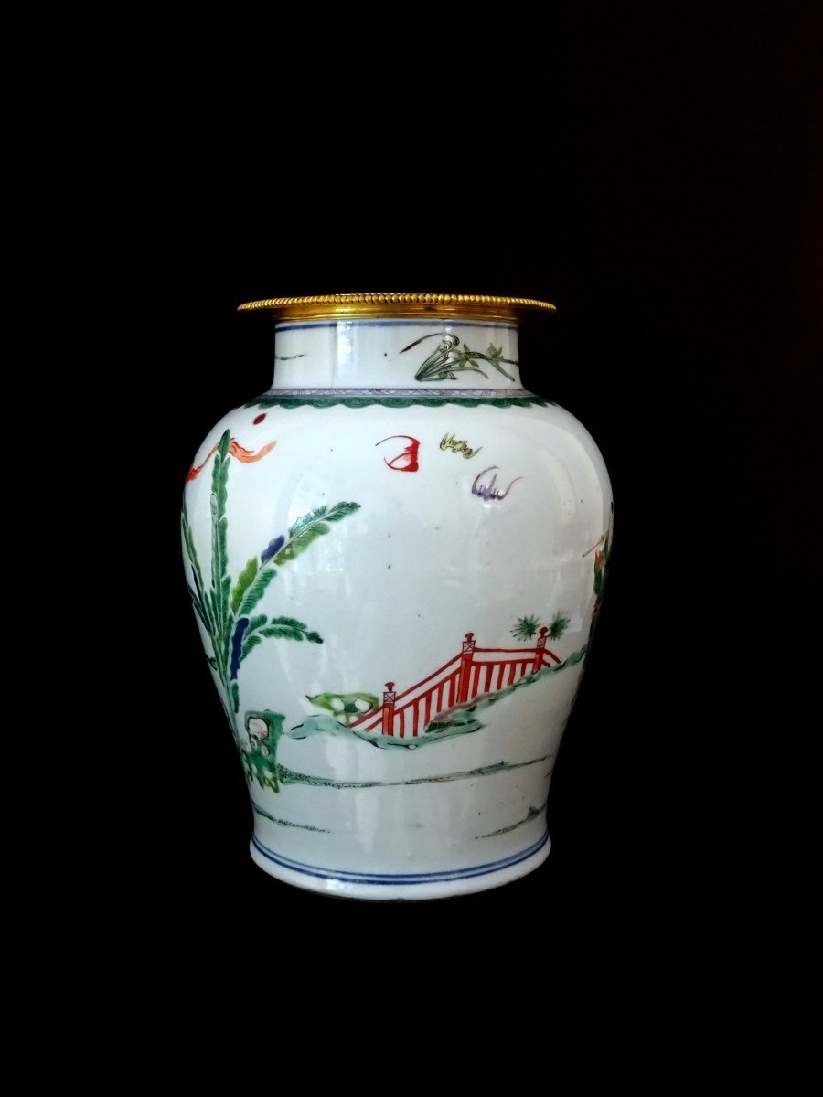 Chine Kangxi Dynastie , Important Vase  Porcelaine à Décor Du Jeune Empereur Chevauchant Une Chimère-photo-3