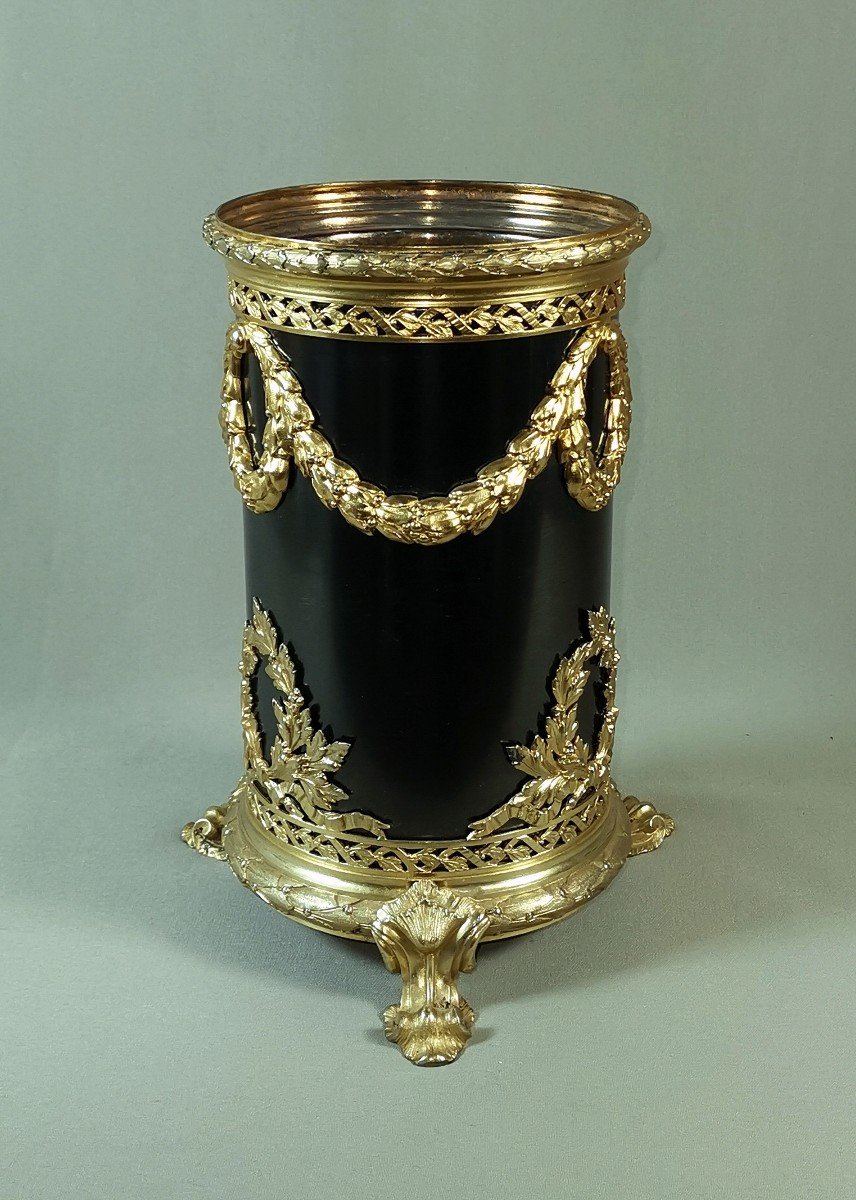 Goldsmith Boin Taburet Louis XVI Style Tubular Vase In Silver Vermeil & Iridescent Black Gunmetal Patina-photo-1