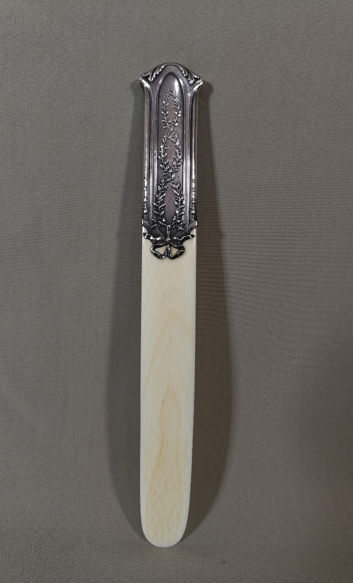 Ouvre Lettre ou Coupe Papier du XIXème Siècle en Argent & Ivoire, Style Louis XVI, Orfèvre Lefebvre Eugène-photo-4