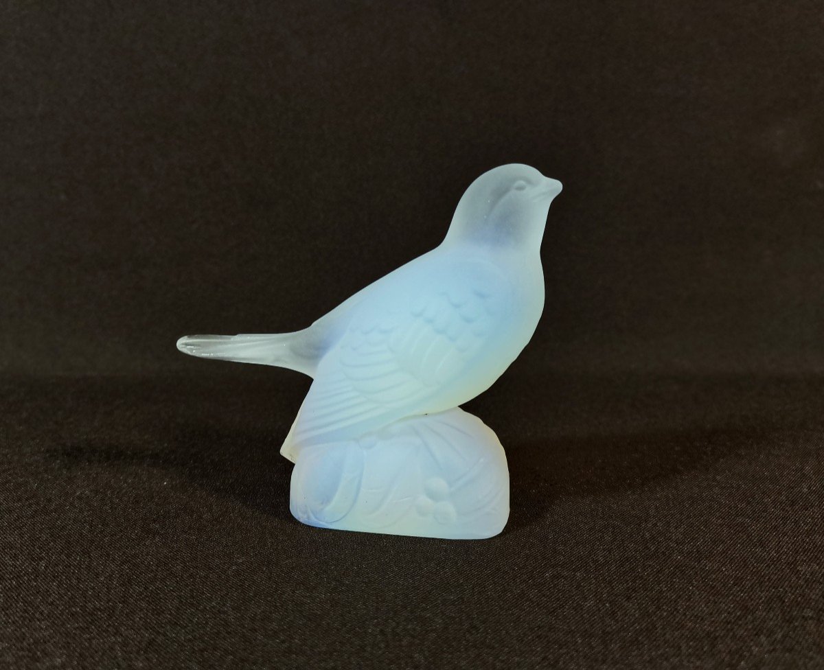 Marius Sabino, Oiseau Moineau en Cristal Opalescent Moulé-pressé, Vers 1930, Epoque Art Déco-photo-3