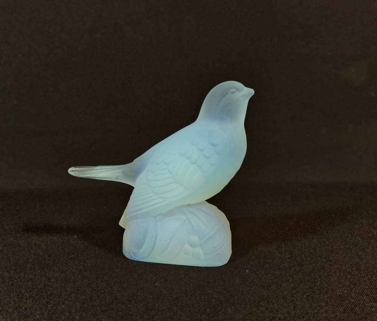 Marius Sabino, Oiseau Moineau en Cristal Opalescent Moulé-pressé, Vers 1930, Epoque Art Déco-photo-8