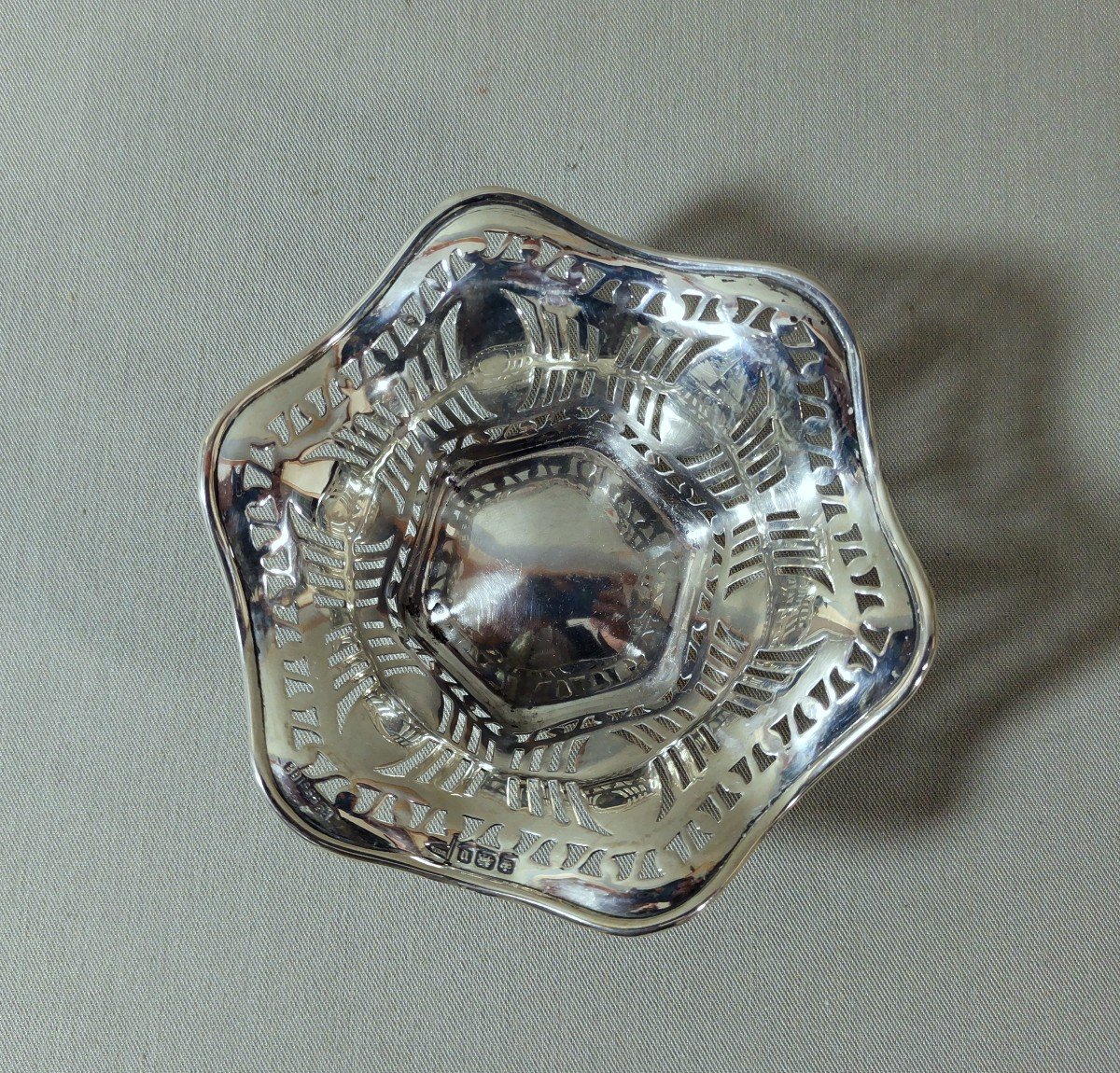 Coupelle Polylobées Baguier Drageoir, Travail à Jour Fleur Epanouie,  Argent Anglais Sheffield-photo-2