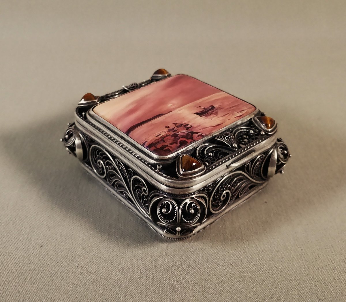 Antique Russian Work, Silver Filigree & Enamel Painted Goldsmith's Box Or Casket-photo-1
