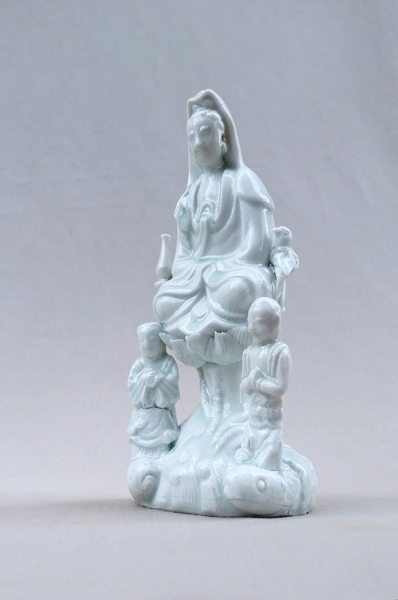 Figure de La Déesse Guanyin, Porcelaine Blanc de Chine, Four de Dehua, Dynastie des Ming-photo-3