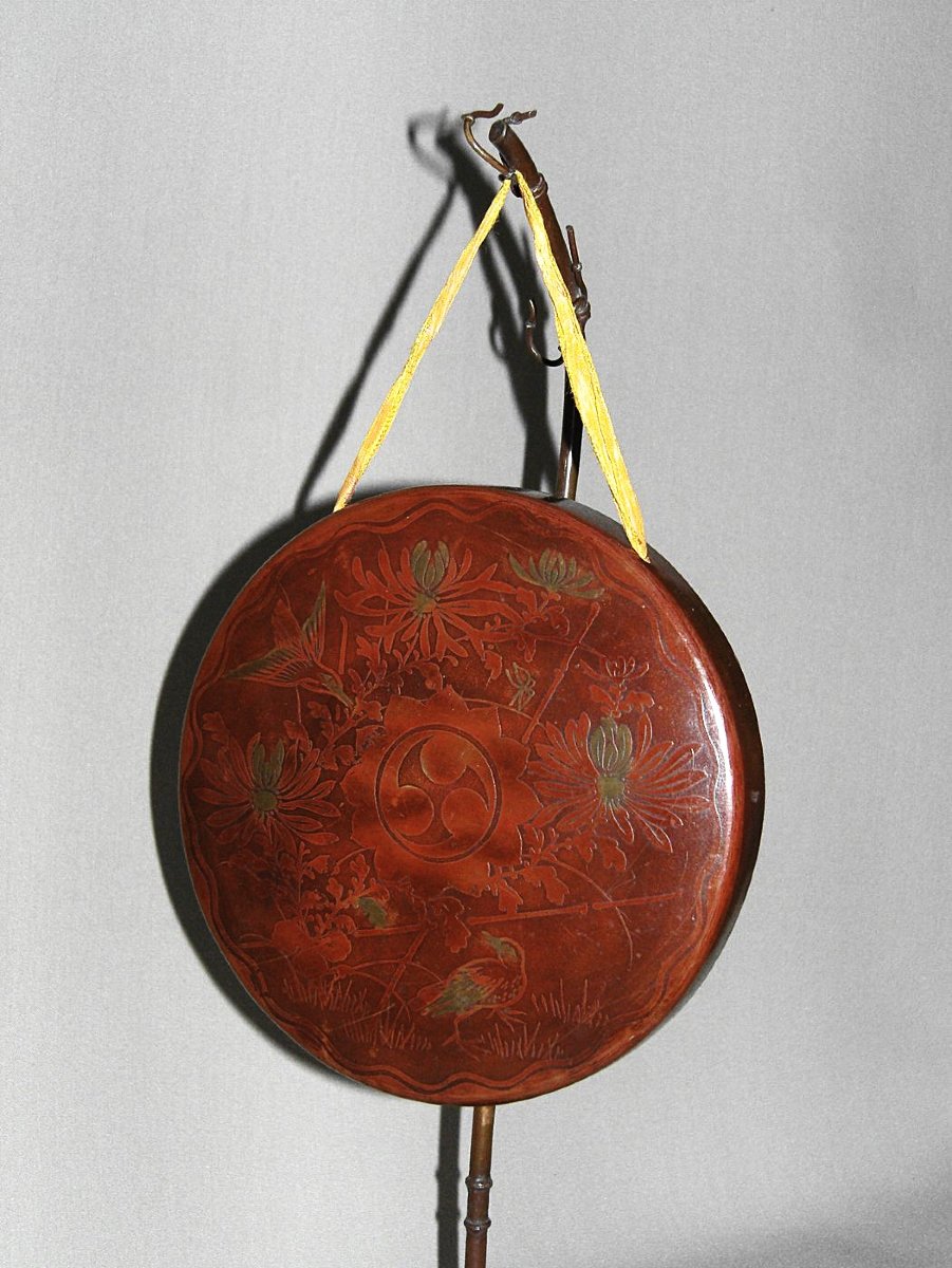 Japan Meiji Period, Gong With Engraving Of Flowers, Birds And Triskel, Stem Imitation Bamboo-photo-5