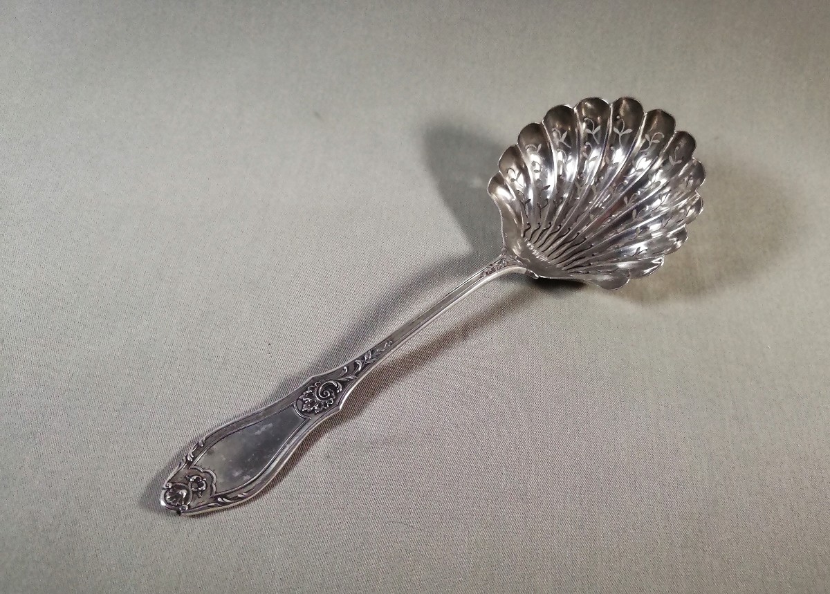 Sprinkling Spoon, Beautiful 19th Century Model In Minerva Silver, Goldsmith D. Roussel