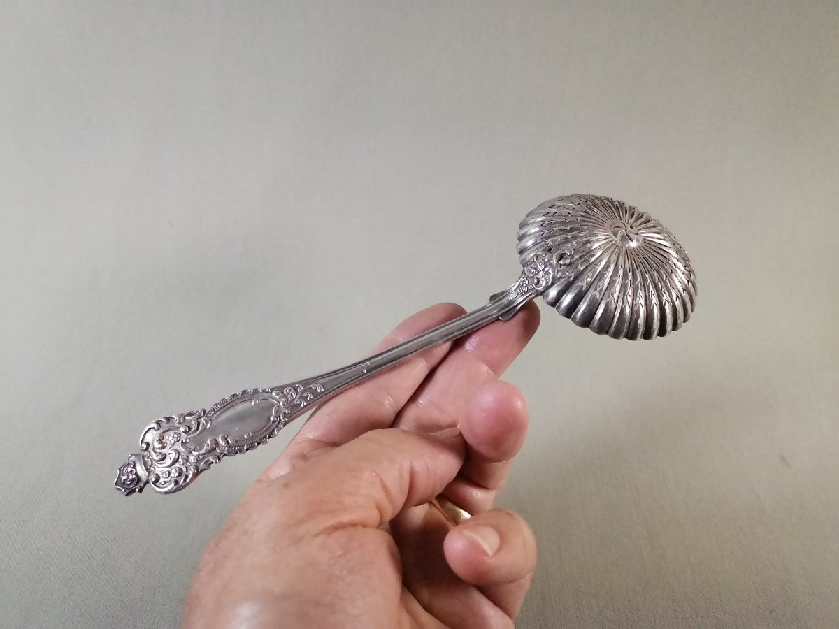 Cuillère à Saupoudrer, Beau modèle Rocaille Baroque XIXe en Argent Minerve, Orfèvre Malique-photo-7