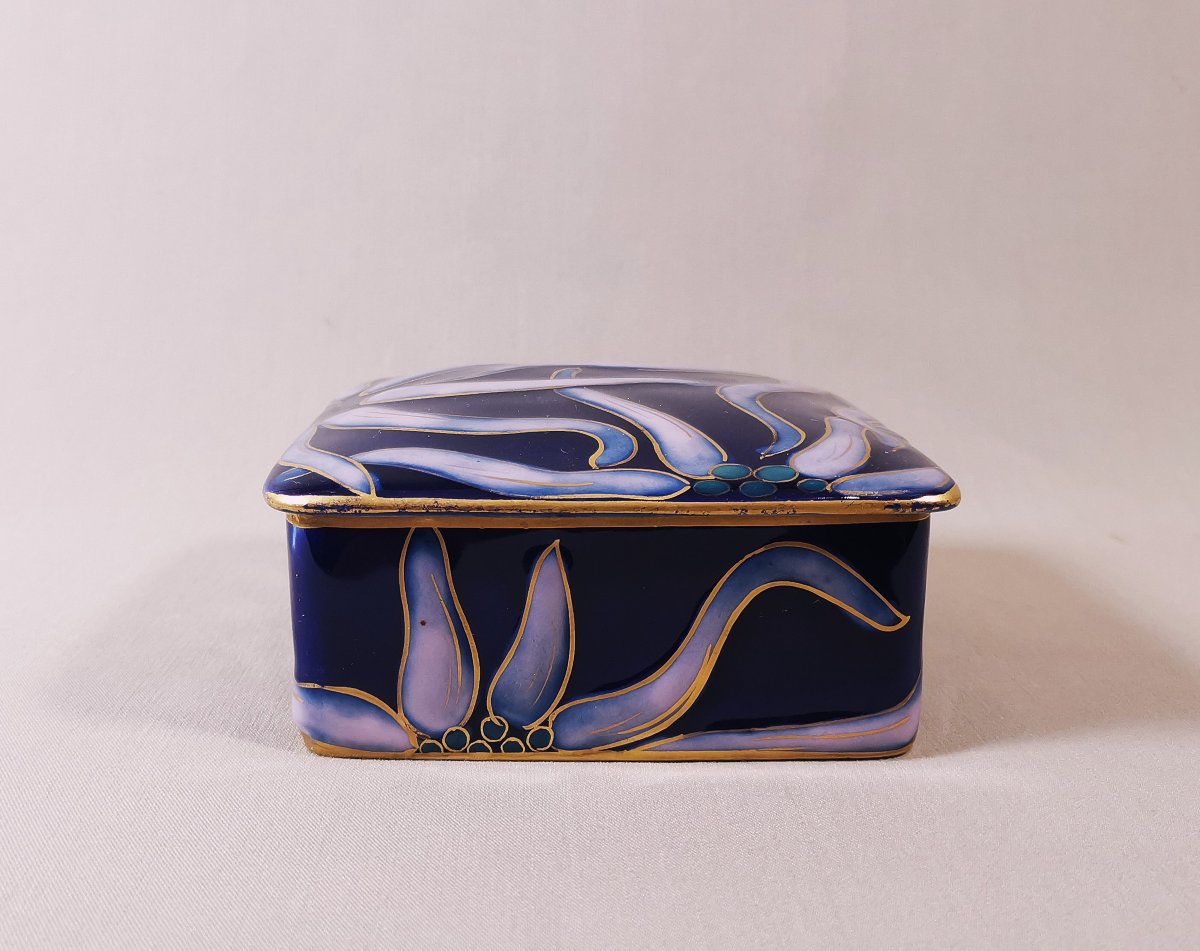 Camille Tharaud Limoges, Art Deco Period Candy Box With Stylized Flower Decor-photo-1