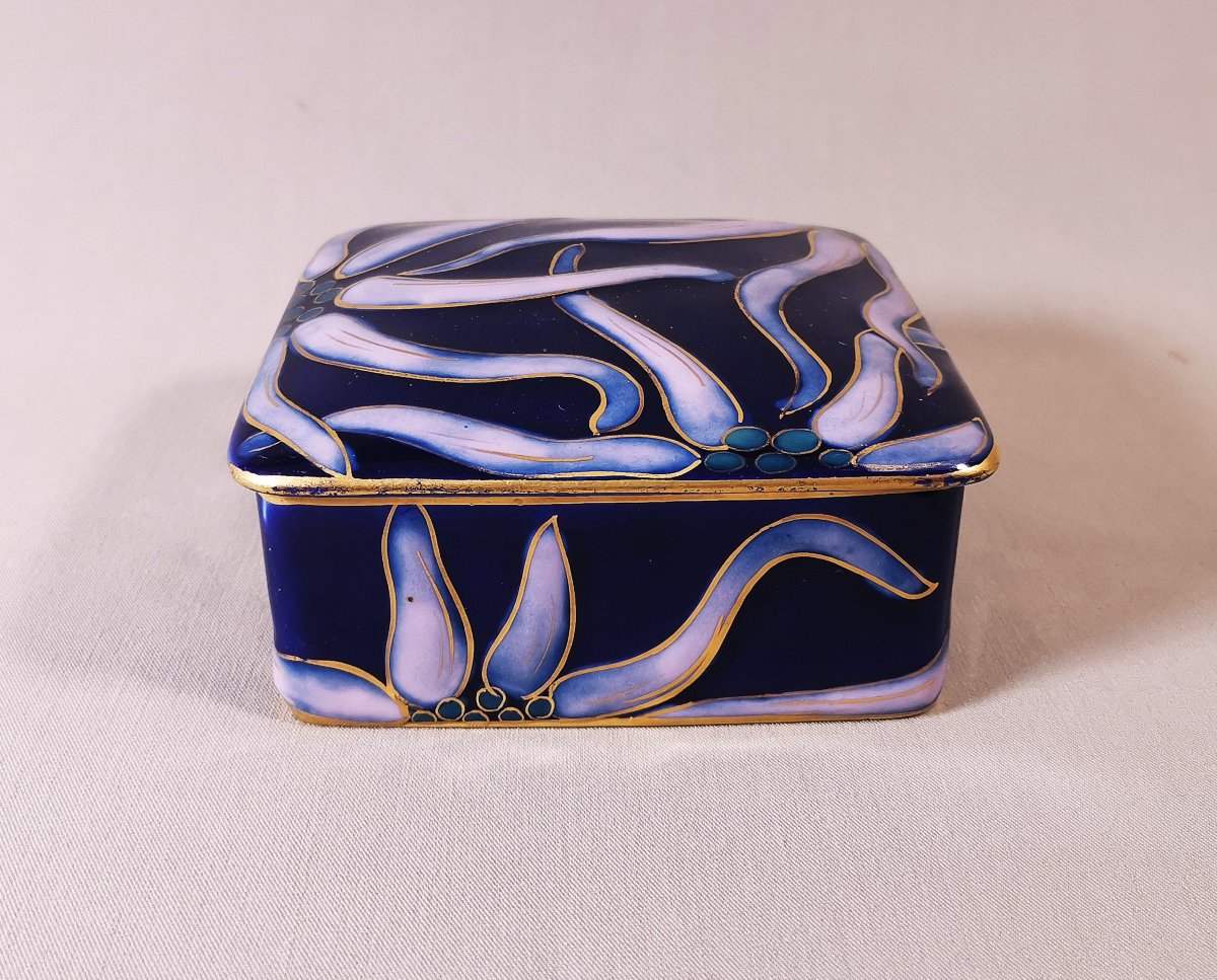 Camille Tharaud Limoges, Art Deco Period Candy Box With Stylized Flower Decor-photo-2