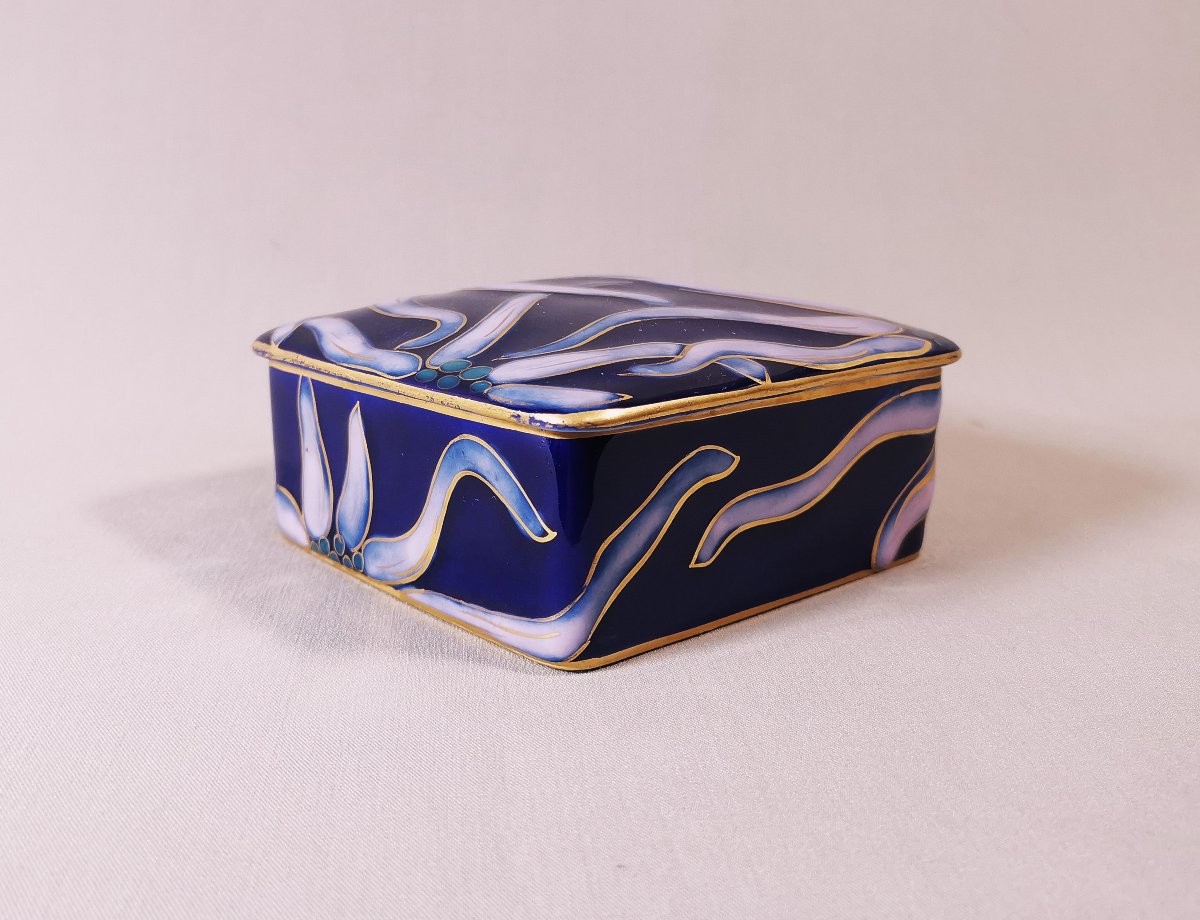 Camille Tharaud Limoges, Art Deco Period Candy Box With Stylized Flower Decor-photo-3