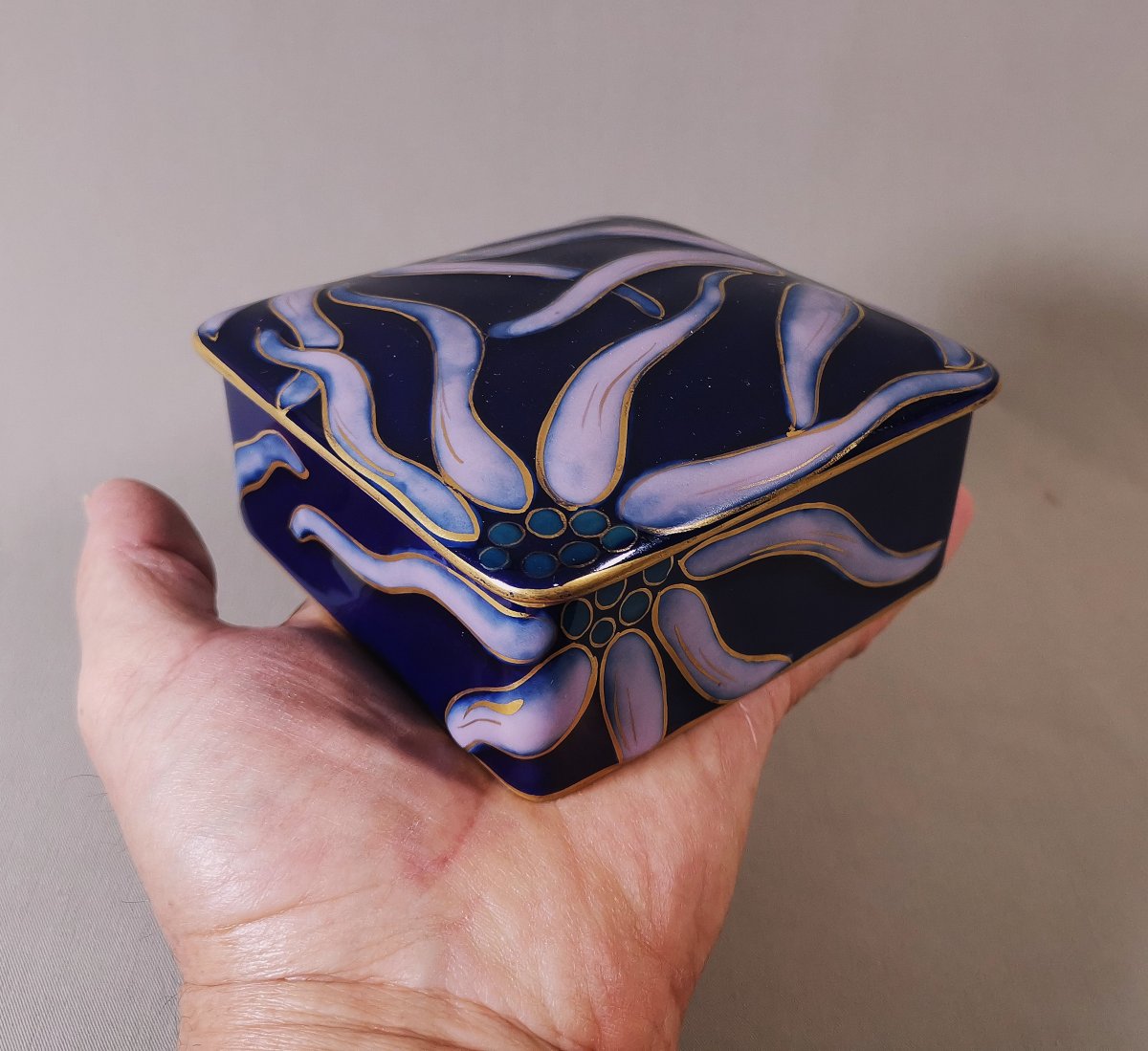 Camille Tharaud Limoges, Art Deco Period Candy Box With Stylized Flower Decor-photo-7