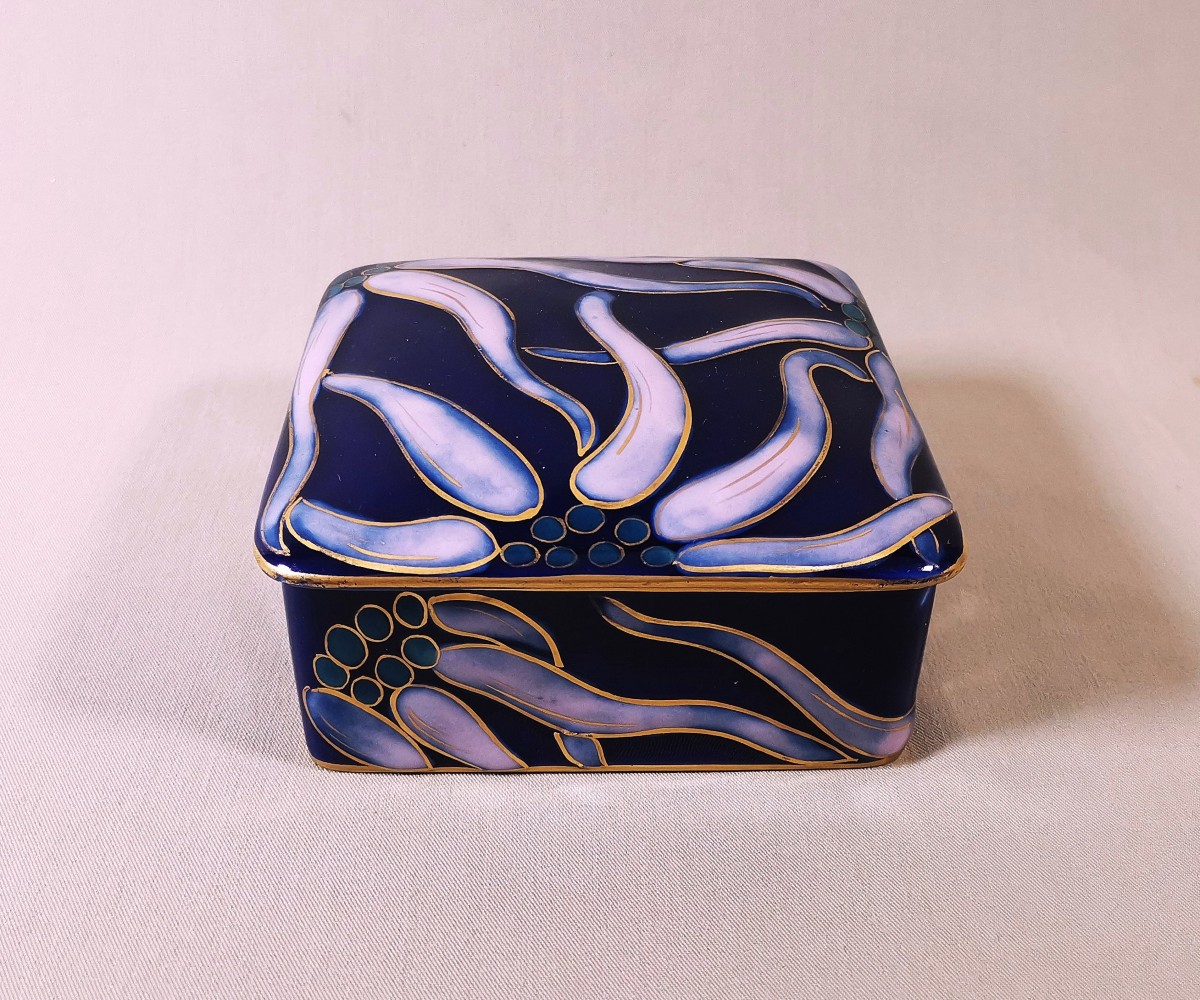 Camille Tharaud Limoges, Art Deco Period Candy Box With Stylized Flower Decor