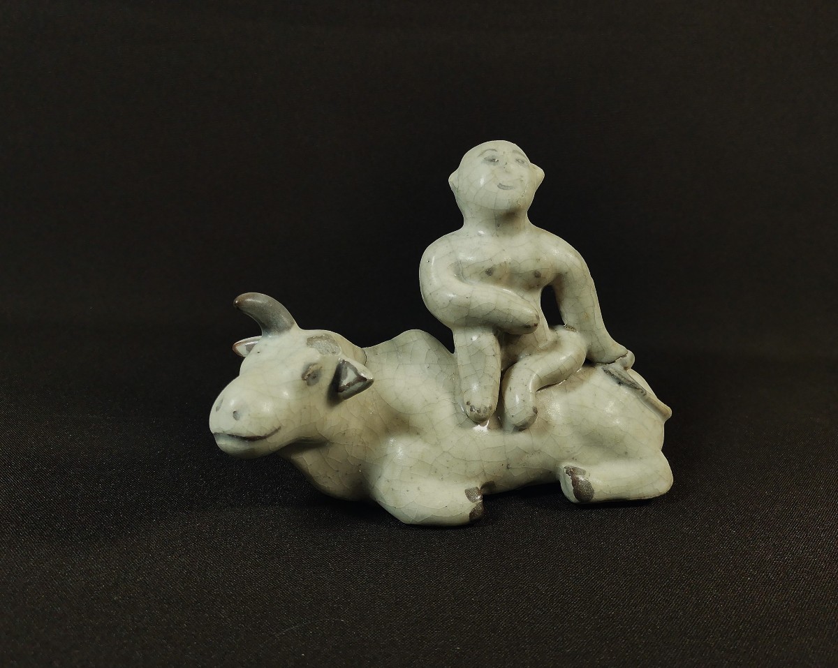 Chine Dynastie Yuan,  Statuette Garçon Chevauchant un Buffle d'Eau, Terre Cuite Glaçurée-photo-2