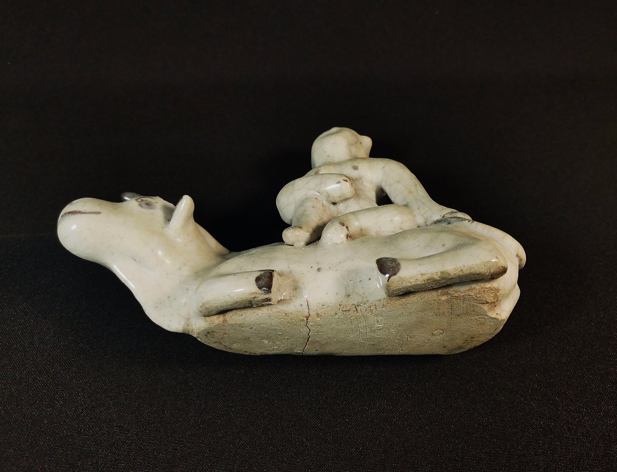 Chine Dynastie Yuan,  Statuette Garçon Chevauchant un Buffle d'Eau, Terre Cuite Glaçurée-photo-4