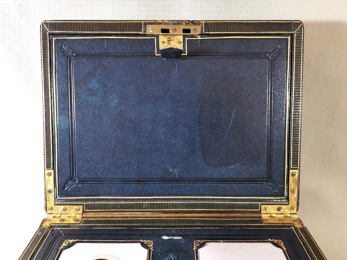 Bramah London 19th Century Travel Writing Case, Writing Box, Chiseled Gilt Brass & Moroccan Leather-photo-2