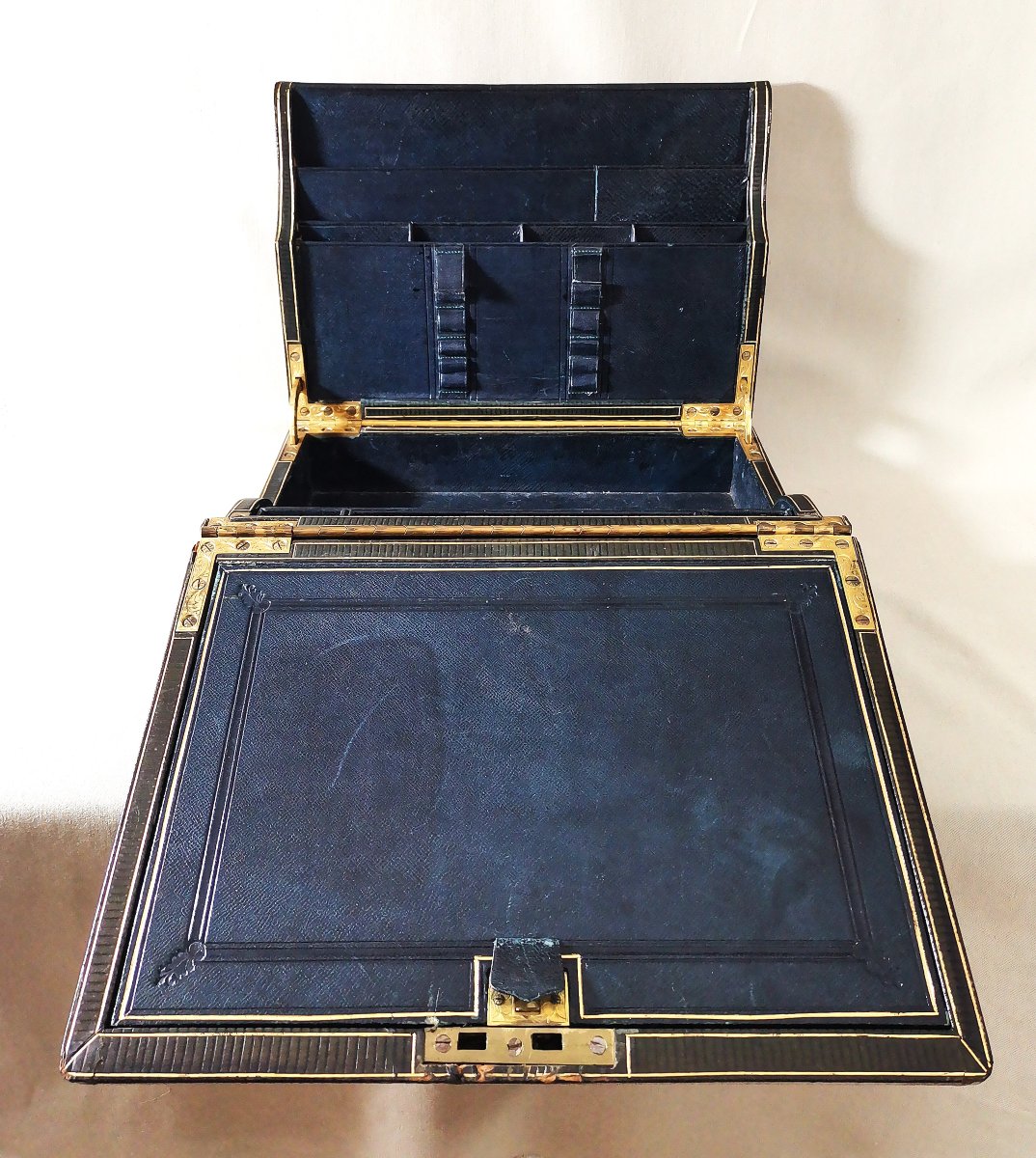 Bramah London 19th Century Travel Writing Case, Writing Box, Chiseled Gilt Brass & Moroccan Leather-photo-7