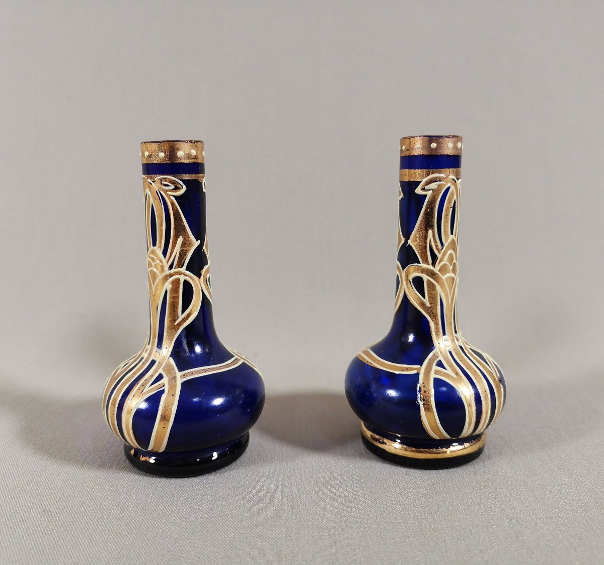 Art Nouveau Jugendstil Glass, Pair Of Miniature Vases, Sapphire Blue Glass With Rings & Gold Decoration-photo-6