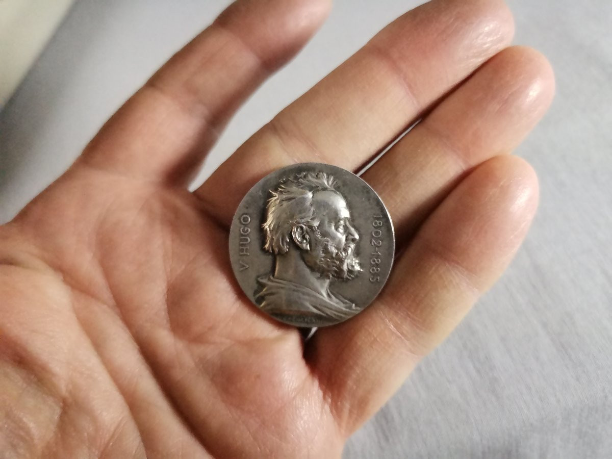 Victor Hugo, Souvenir Du Centenaire, February 1802 -1902, Silver Medal, 17g32-photo-2