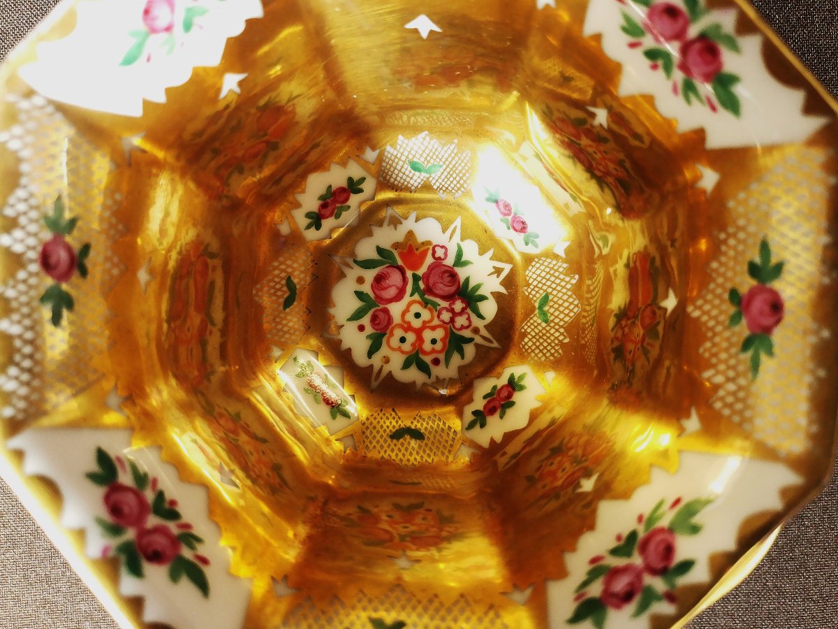 Cup And Saucer, Hutschenreuther Porcelain Manufactory, Altwasser, Silesia-photo-1