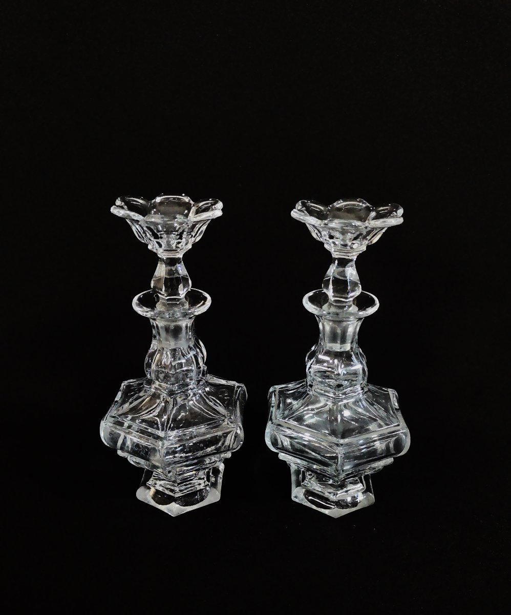 Baccarat, Epoque Charle X, Paire de Flacons à Parfum en Cristal Moulé et Taillé-photo-2